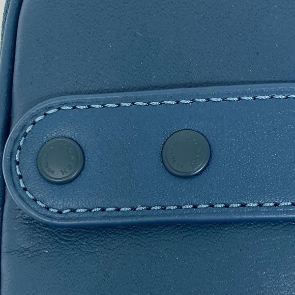 NWT Coach Hybrid Pouch - Picture 4 of 10